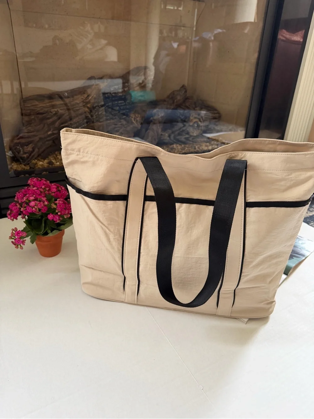 New Lululemon Daily Multi-Pocket Tote Bag 20L
